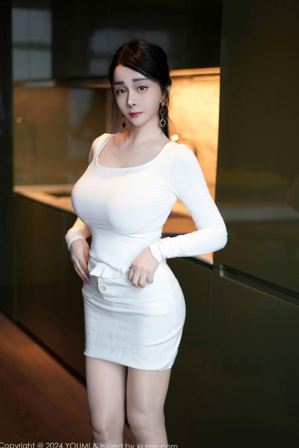    YouMi尤蜜荟-1107-允爾-厨房私房诱惑写真的视觉盛宴，肉色内衣搭配白裙丝袜尽展迷人曲线！第5张图片