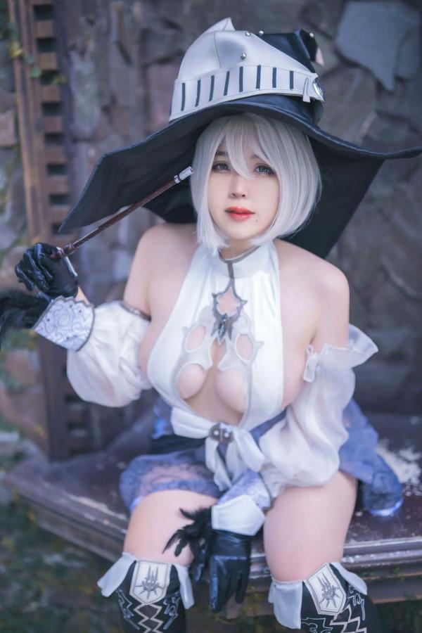    Hatori Sama Baltimore Finish Cosplay二次元主题合集：性感女仆、华丽礼服与飒爽制服诱惑，极品视觉盛宴[63P]第13张图片