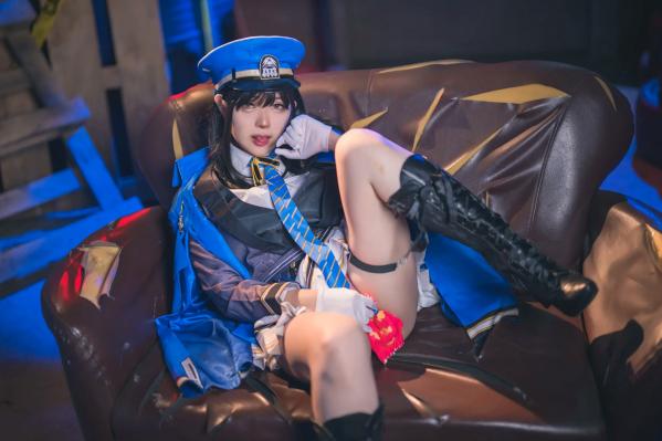    Hatori Sama Baltimore Finish Cosplay二次元主题合集：性感女仆、华丽礼服与飒爽制服诱惑，极品视觉盛宴[63P]第28张图片