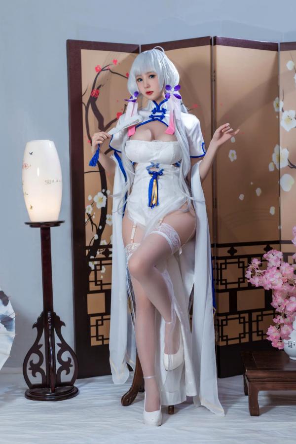    西园寺南歌《碧蓝航线》光辉角色扮演，白色性感旗袍妩媚动人，傲人身材极品私房写真[24P]第2张图片
