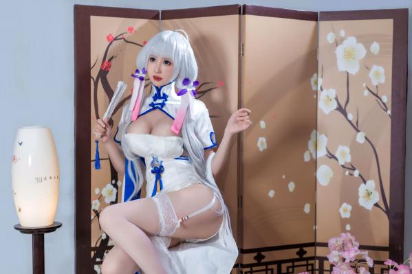    西园寺南歌《碧蓝航线》光辉角色扮演，白色性感旗袍妩媚动人，傲人身材极品私房写真[24P]第3张图片