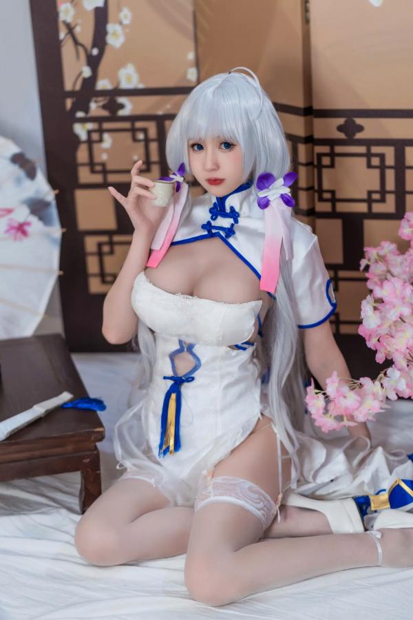    西园寺南歌《碧蓝航线》光辉角色扮演，白色性感旗袍妩媚动人，傲人身材极品私房写真[24P]第21张图片