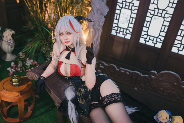    Zyra秋 碧蓝航线埃吉尔COS写真：古风旗袍黑丝诱惑，深度还原经典角色[63P]第21张图片