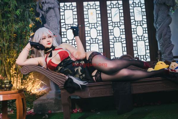    Zyra秋 碧蓝航线埃吉尔COS写真：古风旗袍黑丝诱惑，深度还原经典角色[63P]第25张图片