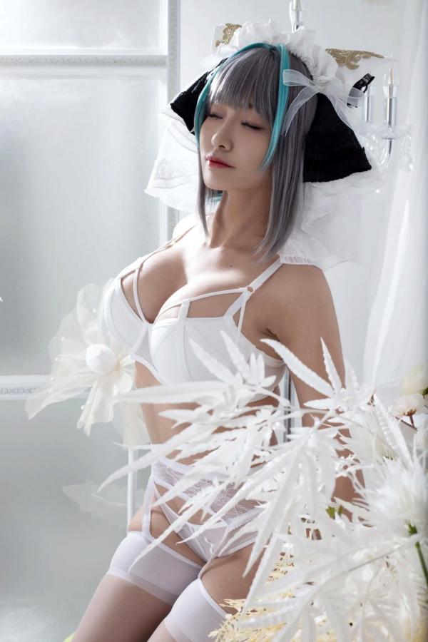    洛璃LoLiSAMA碧蓝航线柴郡COS：清纯与性感并存，纯白内衣演绎室内唯美私房写真[66P]第29张图片