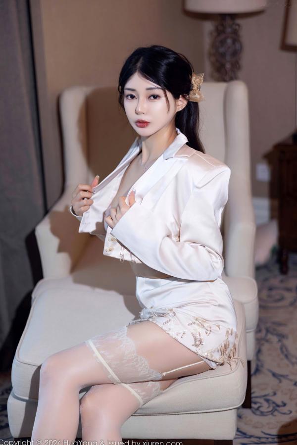    HuaYang花漾-615-凯竹Quinn-性感白丝私房照-纯欲风白色蕾丝内衣女神-2024.11.01无圣光大尺度美图第13张图片