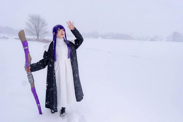    小丁Cosplay《葬送的芙莉莲》菲伦，雪地大尺度福利写真，极致童颜诱惑，视觉盛宴 [72P]第3张图片