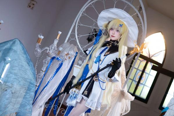    双木扶苏 菲比精美Cosplay写真：奇幻魔法少女二次元礼堂演绎 [33P]第2张图片