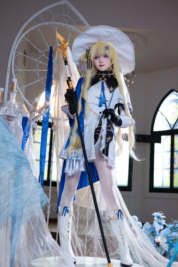    双木扶苏 菲比精美Cosplay写真：奇幻魔法少女二次元礼堂演绎 [33P]第3张图片