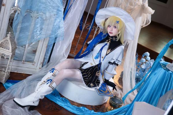    双木扶苏 菲比精美Cosplay写真：奇幻魔法少女二次元礼堂演绎 [33P]第7张图片