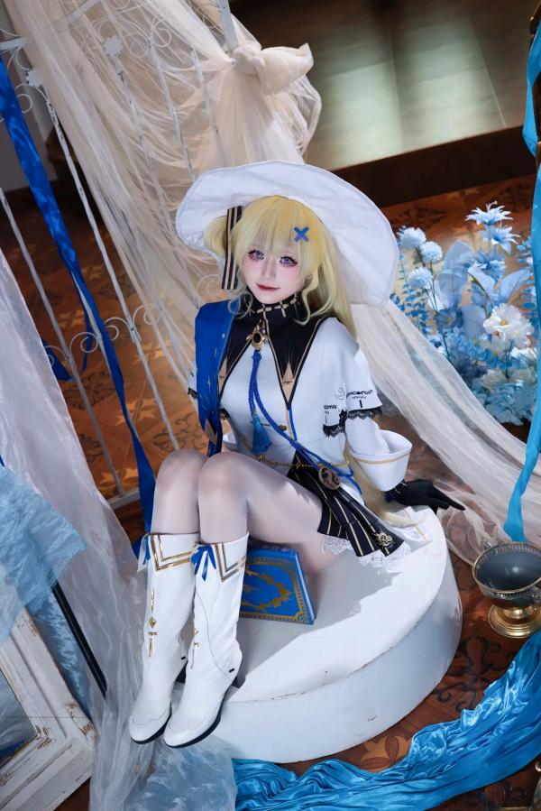    双木扶苏 菲比精美Cosplay写真：奇幻魔法少女二次元礼堂演绎 [33P]第14张图片