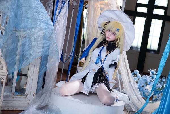    双木扶苏 菲比精美Cosplay写真：奇幻魔法少女二次元礼堂演绎 [33P]第16张图片