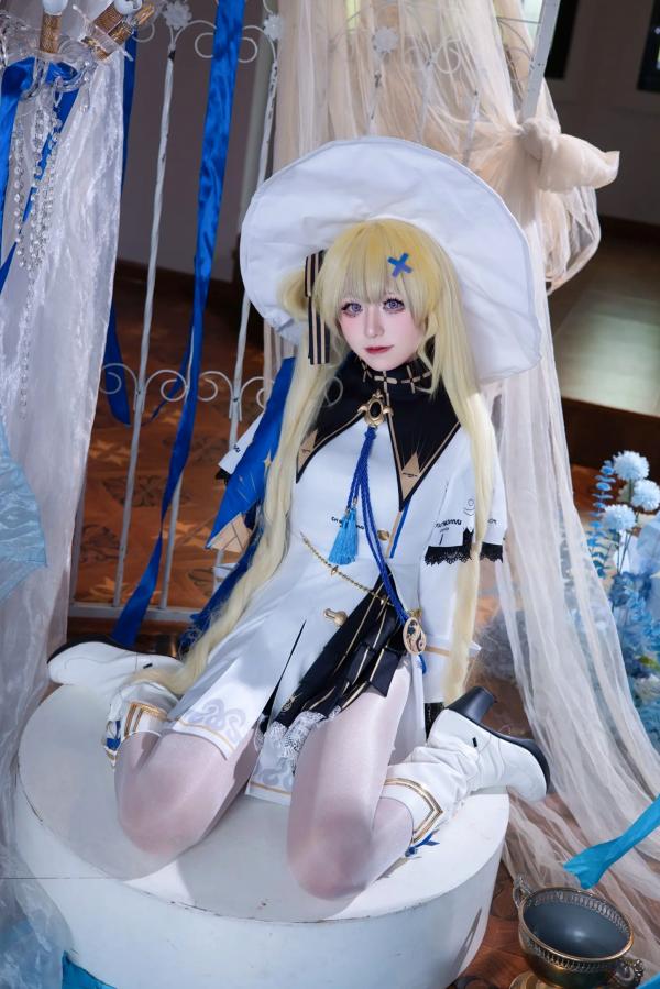    双木扶苏 菲比精美Cosplay写真：奇幻魔法少女二次元礼堂演绎 [33P]第17张图片
