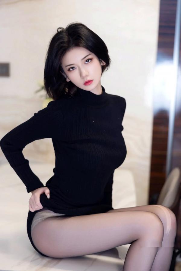    赵语嫣Baby黑色连衣裙私房照，气质御女冷艳出镜，黑丝美腿尽显迷人魅力[97P]第19张图片