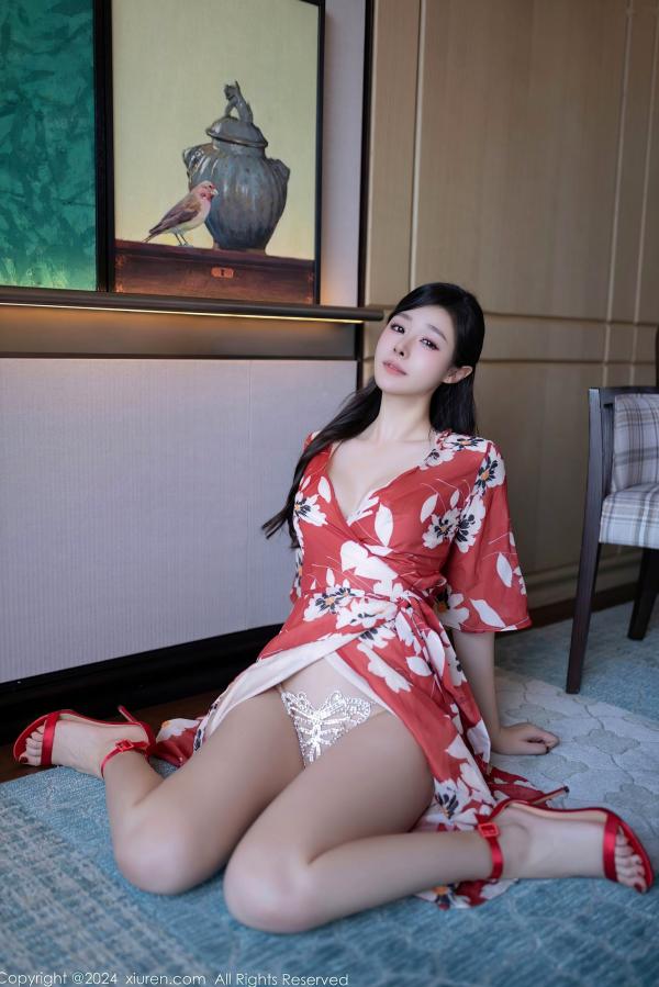    XiuRen秀人网-9270-小逗逗-红色印花和服诱惑，钻石链装饰私房大尺度美图，绝美身姿性感唯美写真第7张图片