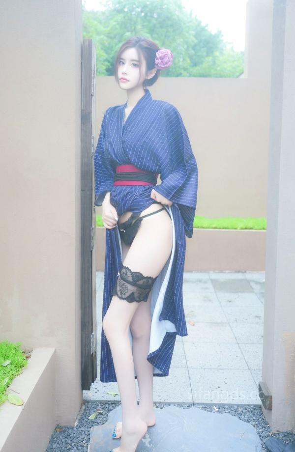    秀人网晚苏susu精选私房写真，日系和服诱惑大尺度无圣光呈现，优雅妩媚尽显曼妙身姿第17张图片