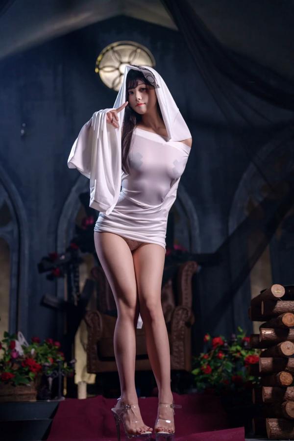    《蜜汁猫裘 - 幽灵娘修女角色扮演，哥特暗黑风性感私房大尺度写真 [66P]》第27张图片