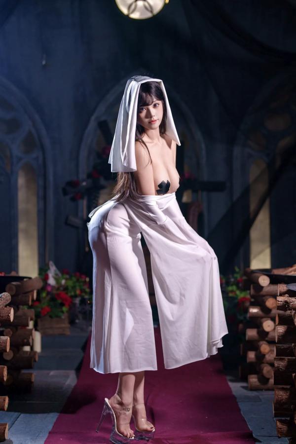    《蜜汁猫裘 - 幽灵娘修女角色扮演，哥特暗黑风性感私房大尺度写真 [66P]》第35张图片
