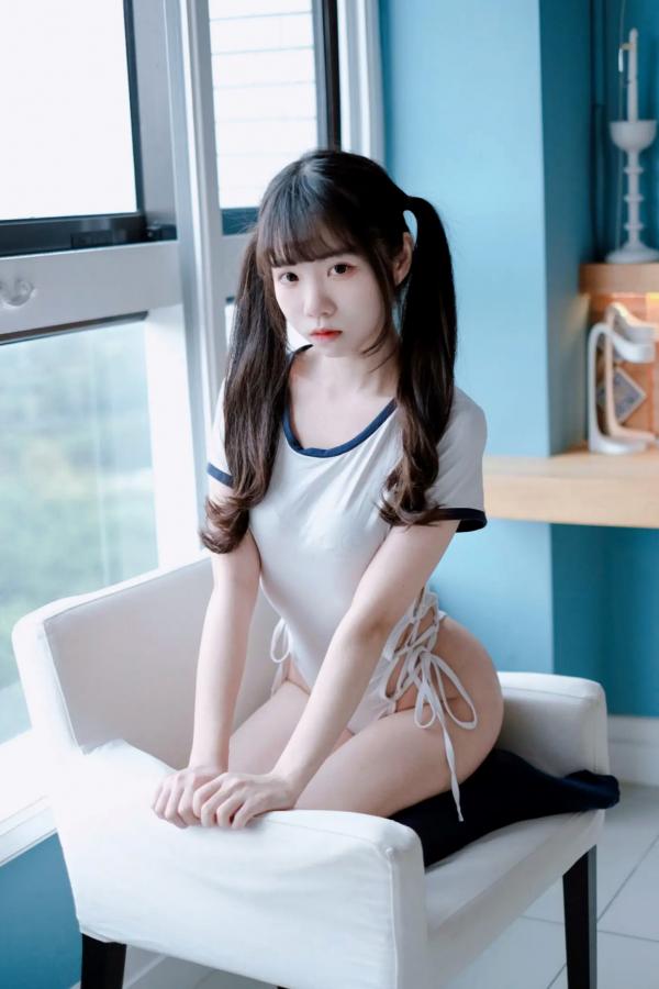    可可小白兔 體操服の女學生[28P]第12张图片
