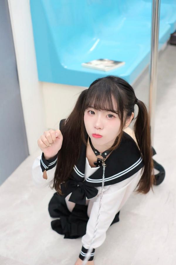    摄影写真《可可小白兔》：电车上的JK绑带诱惑，极致大胆的角色扮演视觉大赏第47张图片