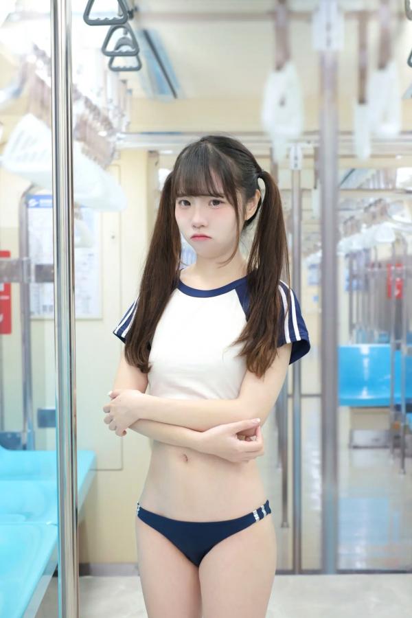    摄影写真《可可小白兔》：电车上的JK绑带诱惑，极致大胆的角色扮演视觉大赏第55张图片