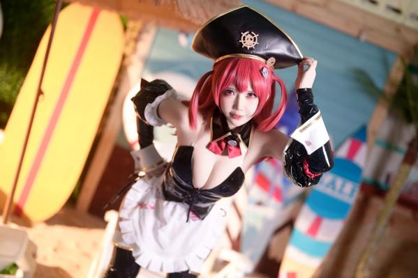    抱走莫子aa《Nikke胜利女神》米哈拉Cosplay，极致性感黑色皮衣与极品美腿诱惑，沙滩大尺度福利图集[73P]第3张图片