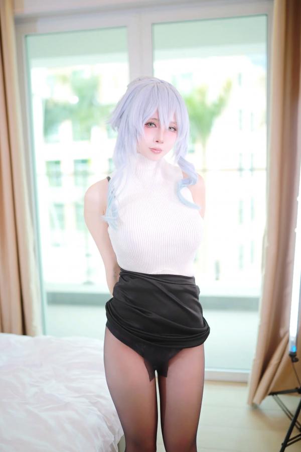    上杉绘梨落 - 深冬雪乃：精致动漫角色扮演，私房居家性感丝袜诱惑写真第48张图片
