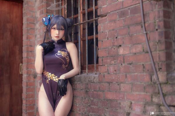    Fantasy-Factory-小丁Ding《蔚蓝档案》妃咲Cosplay，冷艳御姐旗袍街拍，山海经统帅的霸气与性感造型展示第31张图片