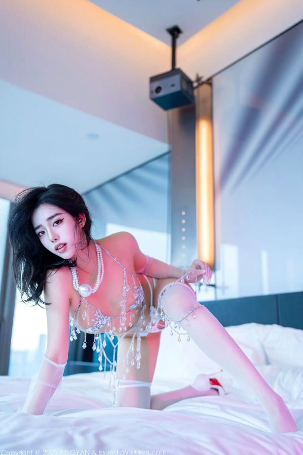    [XINGYAN]星颜社 2025.10.23 Vol.415 阮福福 晶莹剔透的水晶链条诱惑 极品御姐华丽私房写真第57张图片