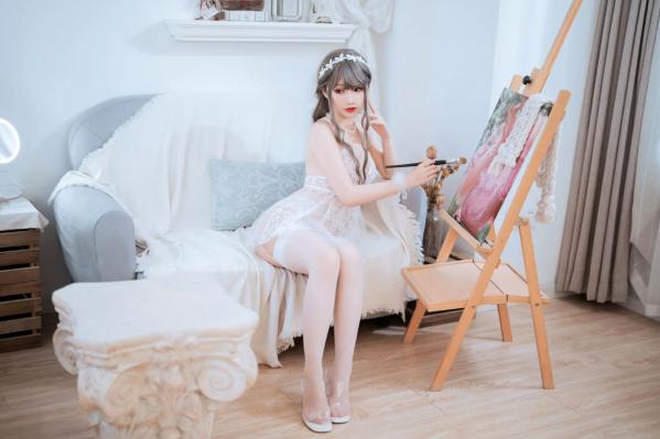    面饼仙儿 情趣三部曲：二次元白发少女蕾丝内衣角色扮演，纯欲风白丝美腿诱惑写真[61P]第44张图片