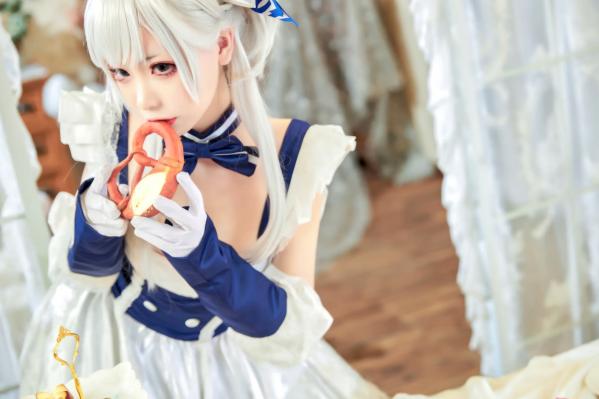    源纱希喵喵喵 x 犹大Yuta - 碧蓝航线贝尔法斯特COSPLAY高清写真，双姝演绎唯美女仆风情，精致妆造，带来极致二次元盛宴第16张图片
