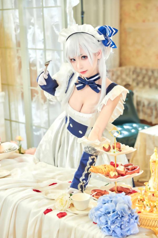    源纱希喵喵喵 x 犹大Yuta - 碧蓝航线贝尔法斯特COSPLAY高清写真，双姝演绎唯美女仆风情，精致妆造，带来极致二次元盛宴第27张图片