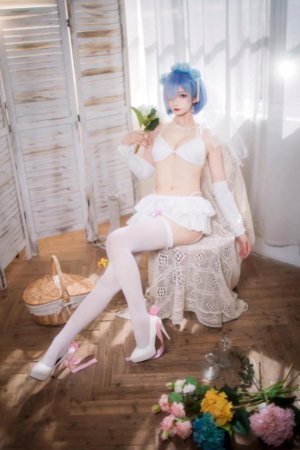    封疆疆v 蕾姆花嫁COS，二次元动漫游戏角色，纯白蕾丝内衣私房照，梦幻唯美，气质动人[26P]第11张图片
