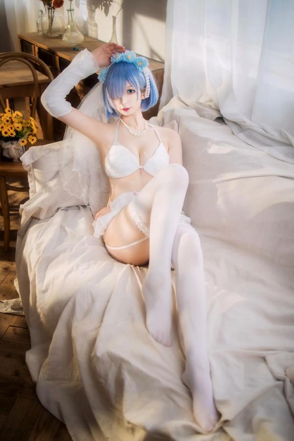    封疆疆v 蕾姆花嫁COS，二次元动漫游戏角色，纯白蕾丝内衣私房照，梦幻唯美，气质动人[26P]第18张图片
