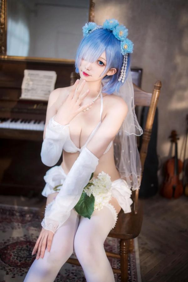    封疆疆v 蕾姆花嫁COS，二次元动漫游戏角色，纯白蕾丝内衣私房照，梦幻唯美，气质动人[26P]第22张图片