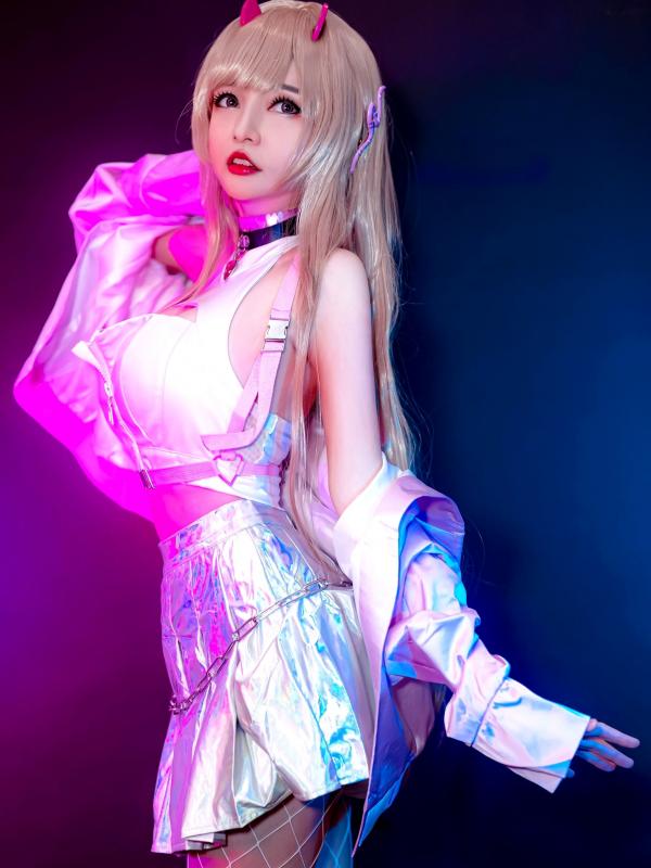    Potato-Godzilla-Viper-NIKKE二次元赛博朋克风Cosplay，绝美女神角色扮演，私房写真霓虹灯下尽显性感火辣诱惑第8张图片