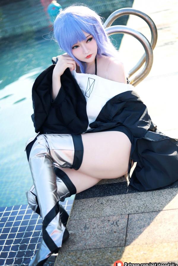    Potato-Godzilla-泳装-Meltryllis-二次元美少女角色扮演-泳池唯美私房写真第9张图片