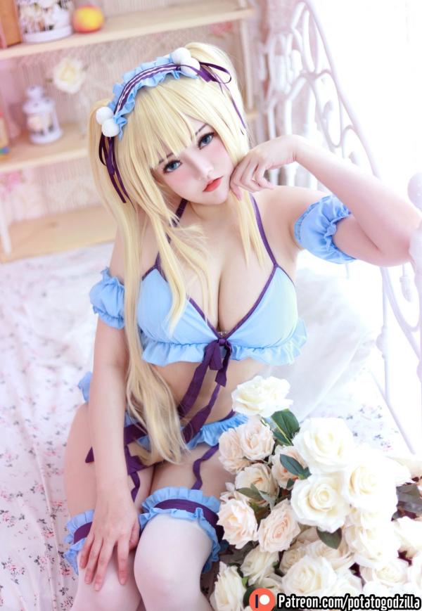    Potato-Godzilla出品：英梨梨Cosplay超大尺度私房照，蓝白蕾丝甜美诱惑，极致身材尽显，二次元美少女角色扮演视觉盛宴第69张图片
