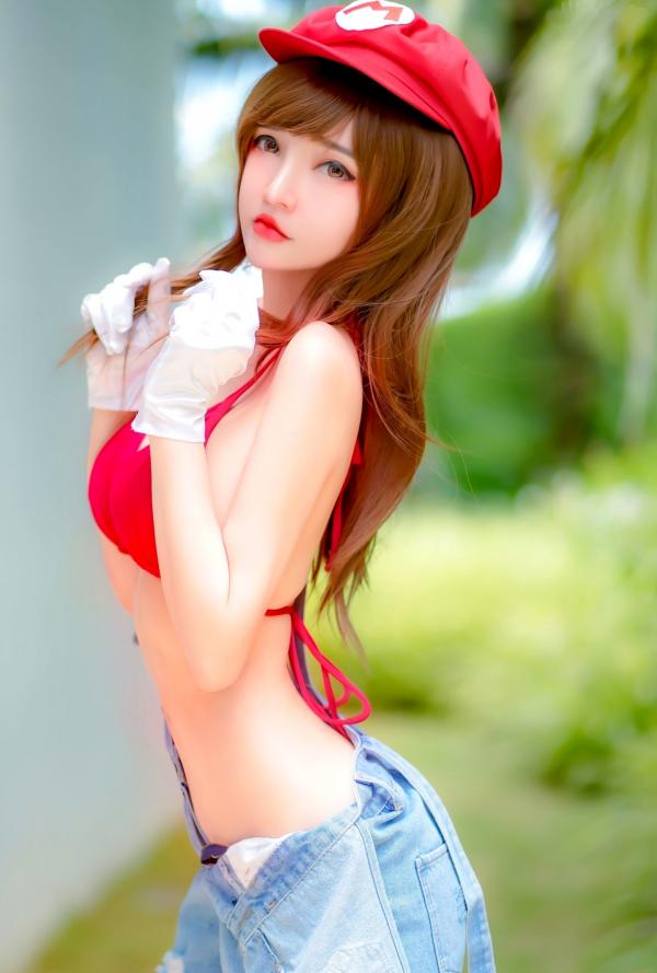    Potato-Godzilla-Mario：童颜巨乳马里奥角色扮演，性感比基尼户外写真第4张图片
