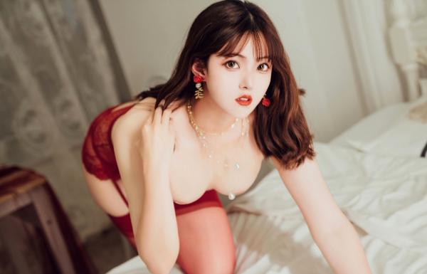    Natsuko夏夏子-秘密恋人红丝袜诱惑蕾丝内衣私房写真第9张图片