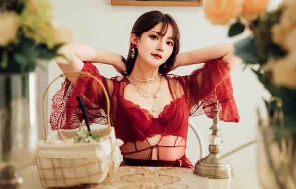    Natsuko夏夏子-秘密恋人红丝袜诱惑蕾丝内衣私房写真第24张图片