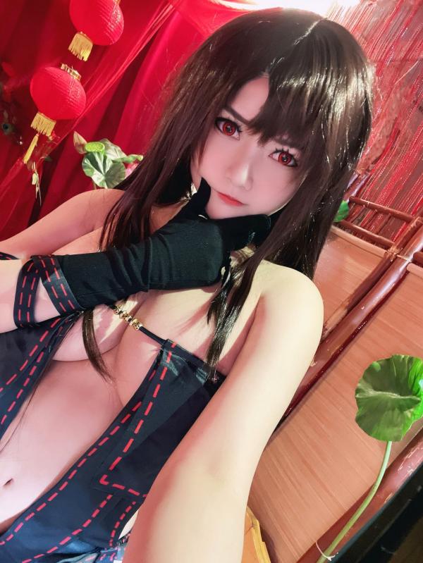    Potato-Godzilla-尤妙依-冷艳COS角色扮演，大胆红黑禁忌制服，曼妙曲线尽显诱惑魅力，极致野性，视觉享受第29张图片