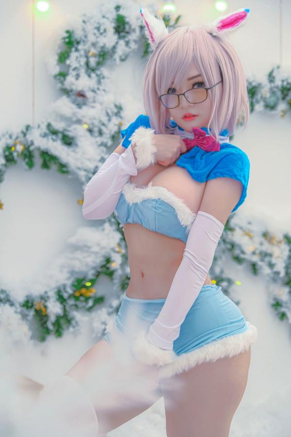    Potato-Godzilla-Mashu-FOU-XMas圣诞Cosplay私房照：粉发眼镜娘雪景福利写真第22张图片