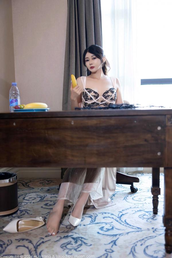    花漾-613-凯竹Quinn-银色绸缎礼服与轻透内衣，酒店私房极致诱惑，尽显火辣身材曲线与动人魅力-2024.10.16第14张图片