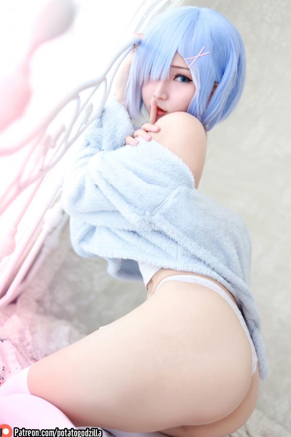    Potato-Godzilla-Rem-Neko 蕾姆动漫cosplay私房写真，软萌家居诱惑，绝美身材性感出镜，卧室温柔少女第18张图片