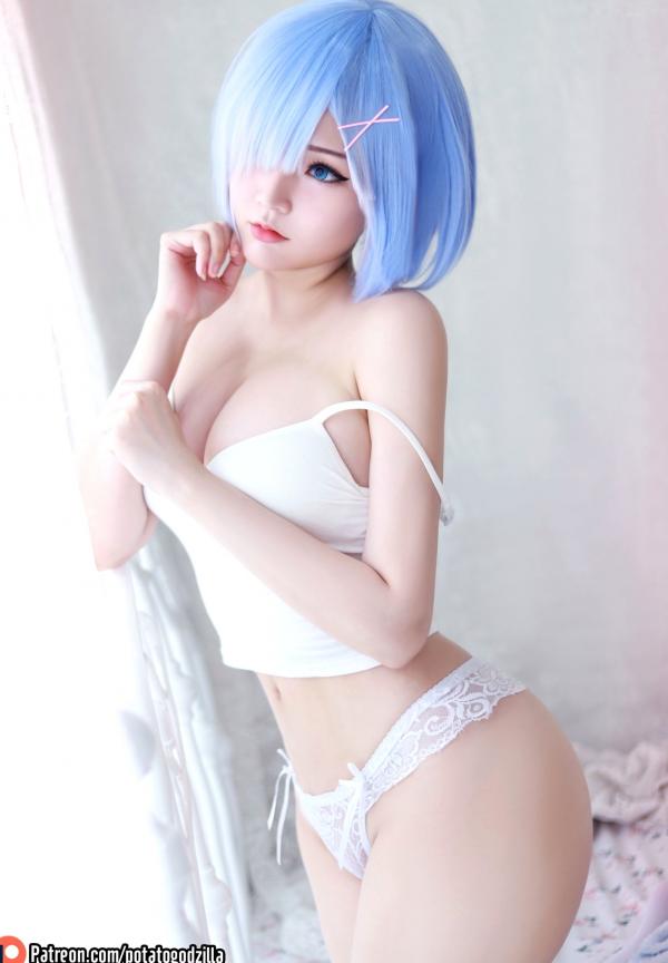    Potato-Godzilla-Rem-Neko 蕾姆动漫cosplay私房写真，软萌家居诱惑，绝美身材性感出镜，卧室温柔少女第20张图片