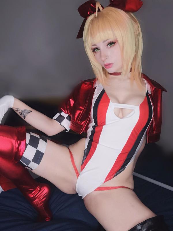    ShiroKitsune尼禄赛车女郎Cosplay私房照_Fate系列角色扮演性感魅力写真_极品诱惑与制服诱惑第10张图片
