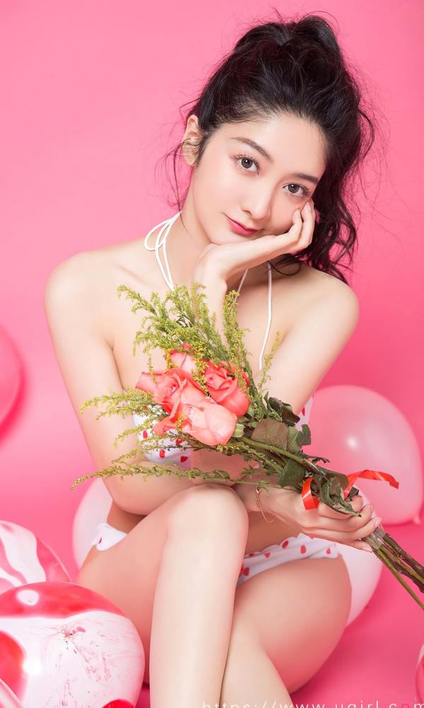    UGirlsApp尤果圈-2812-小热巴-《想看你》-清新粉色系甜美比基尼室内写真，少女感十足的充气椅梦幻诱惑第5张图片