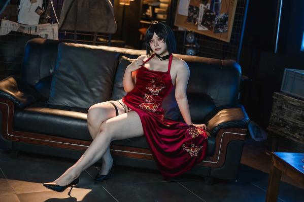    喵喵lock - 生化危机艾达王cosplay私房照：大尺度角色扮演，极致性感诱惑视觉盛宴 [117P]第2张图片