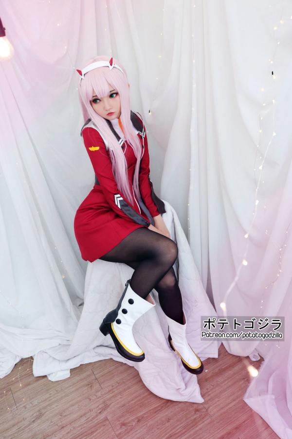    Potato-Godzilla-Zero-Two 动漫角色扮演COSPLAY写真，清纯制服美少女梦幻演绎第14张图片
